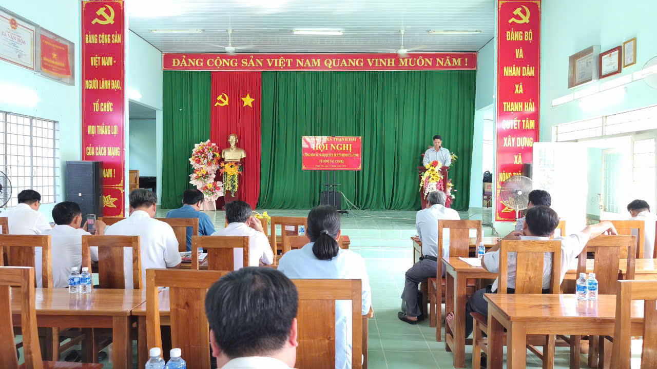 Đảng ủy xã Thạnh Hải tổ chức Hội nghị công bố các nghị quyết, quyết định của tỉnh về công tác cán bộ